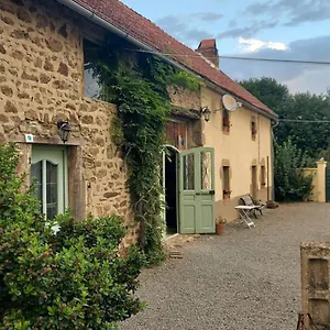 Le Relais Des Eléphants Colorés Couette-café